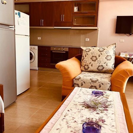 Sana Apartment Sarandë エクステリア 写真