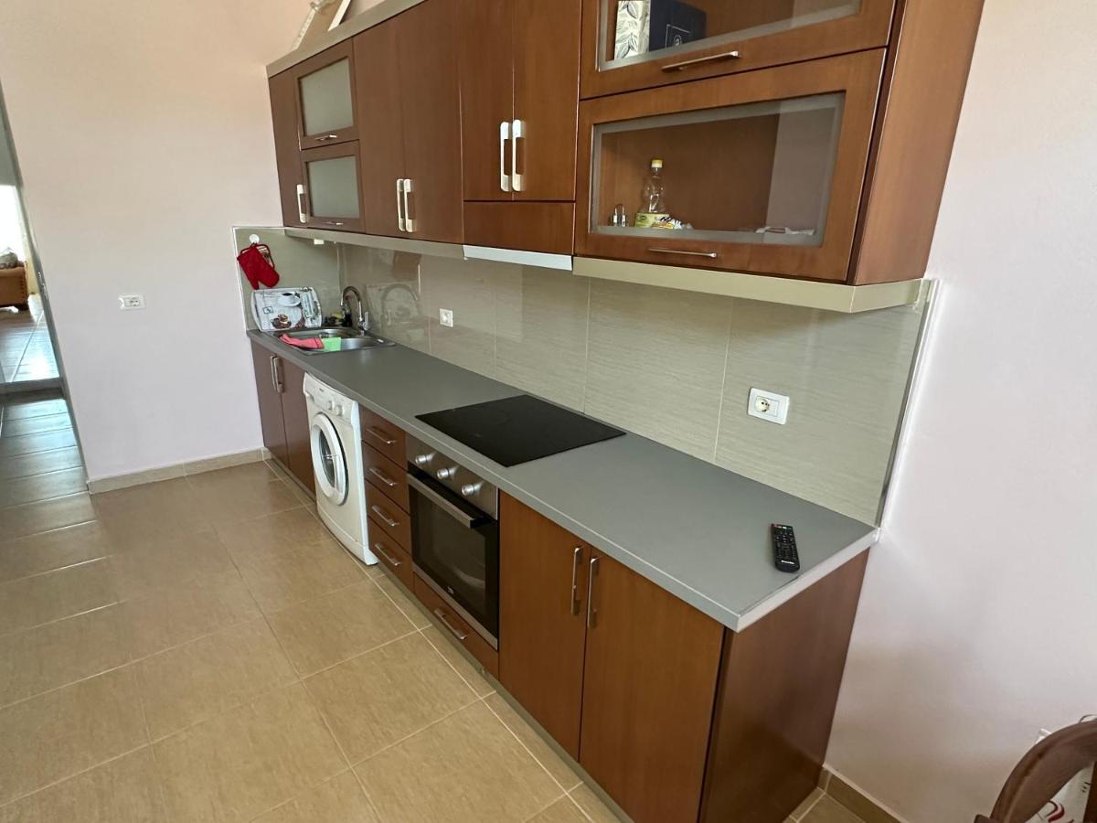 Sana Apartment Sarandë エクステリア 写真